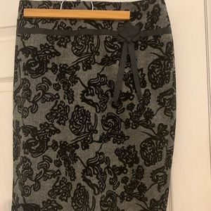 Ann Taylor Skirt Size 8